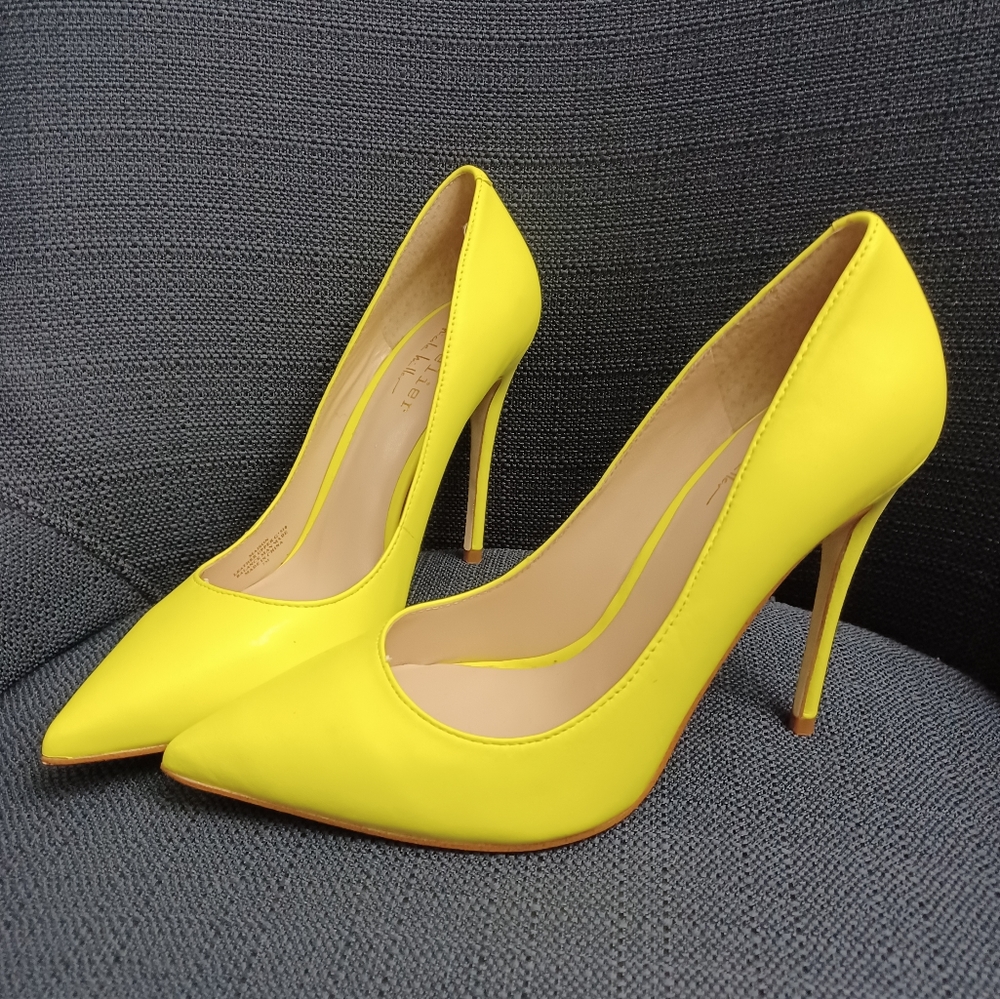 Electric Yellow Nicole Miller Arteilier Heels